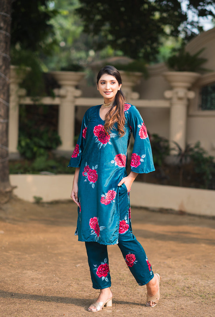 ZERESOUQ-Teal-Rose-Print-Velvet-kurta-2-Piece-Kurta-Set