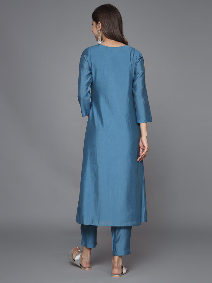 Blue-Silk-Blend-Embroidered-Crossover-Style-2-Piece-Kurta-Set