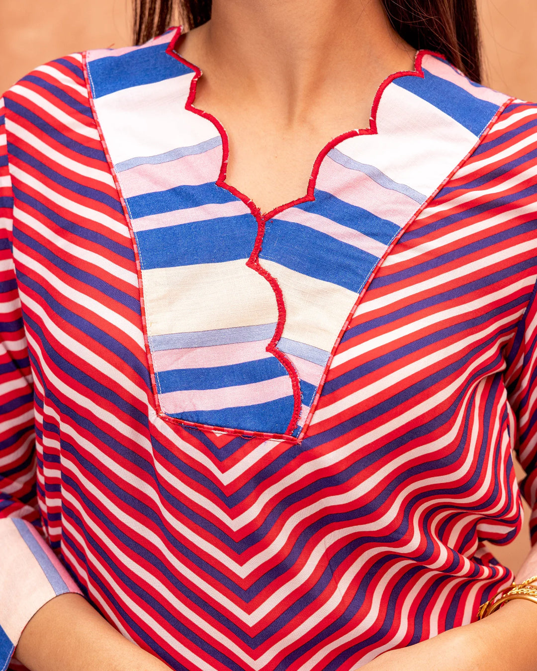 Red-Muslin-Stripes-&-Floral-2-Piece-Kurta-Set