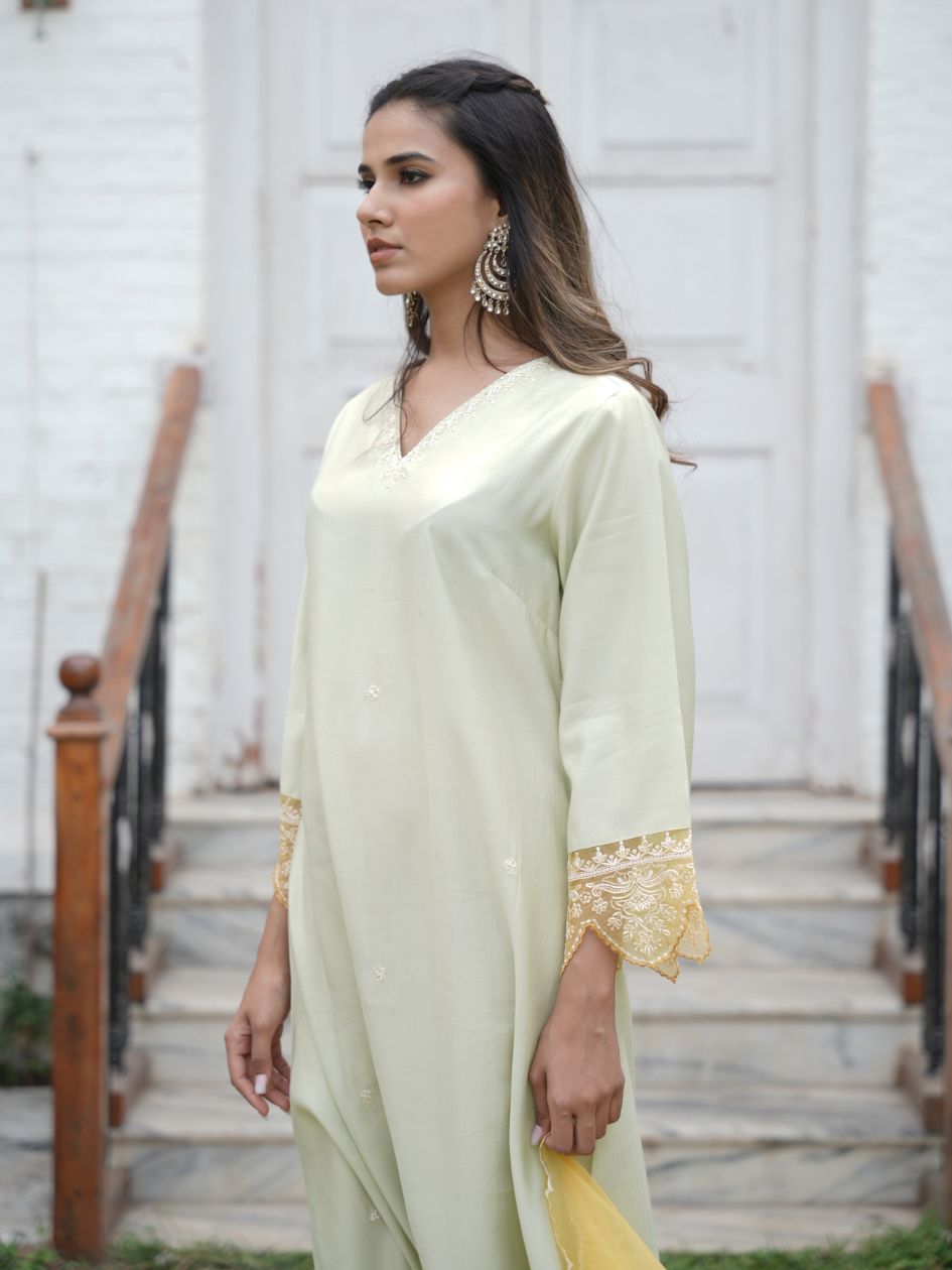 Cream-Silk-Blend-Embroidered-A-Line-3-Piece-Kurta-Set