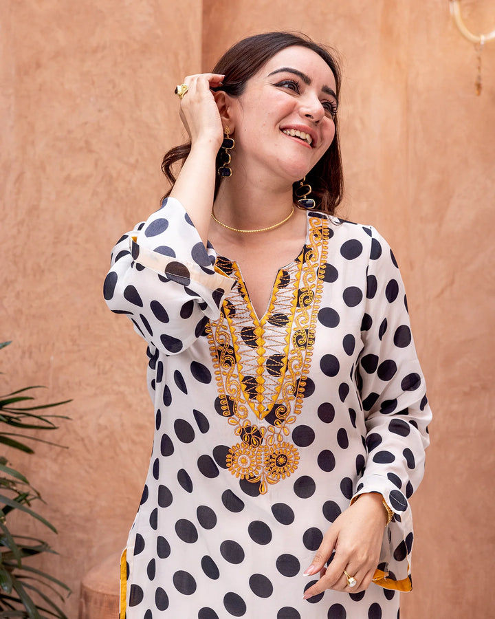 Off-White-Muslin-Polka-Embroidered-2-Piece-Kurta-Set