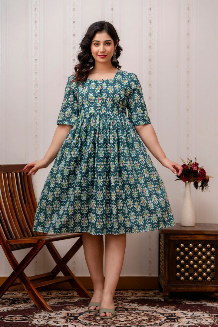 Green Cotton Ethnic Motif Print Maternity Dress