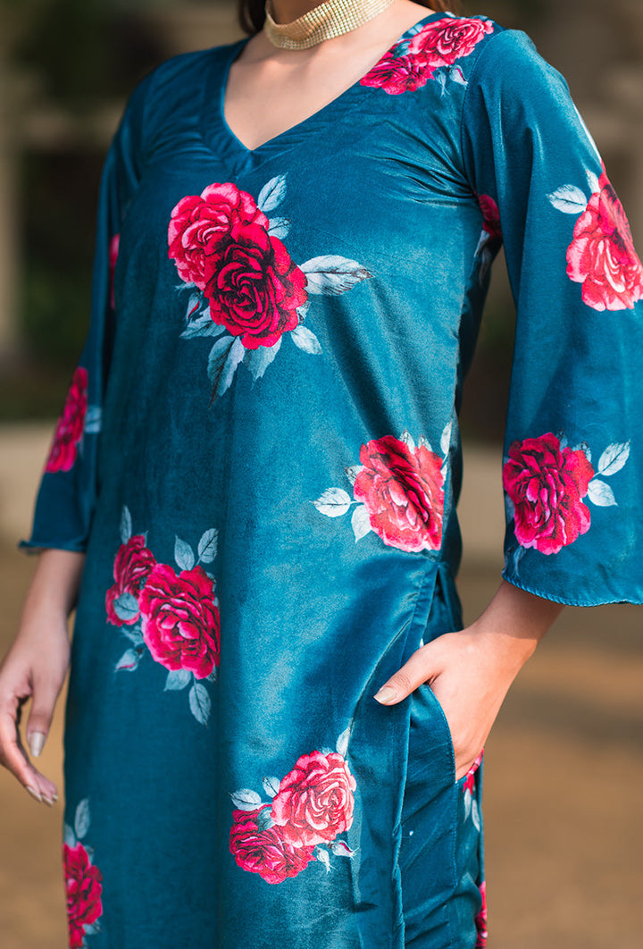 ZERESOUQ-Teal-Rose-Print-Velvet-kurta-2-Piece-Kurta-Set