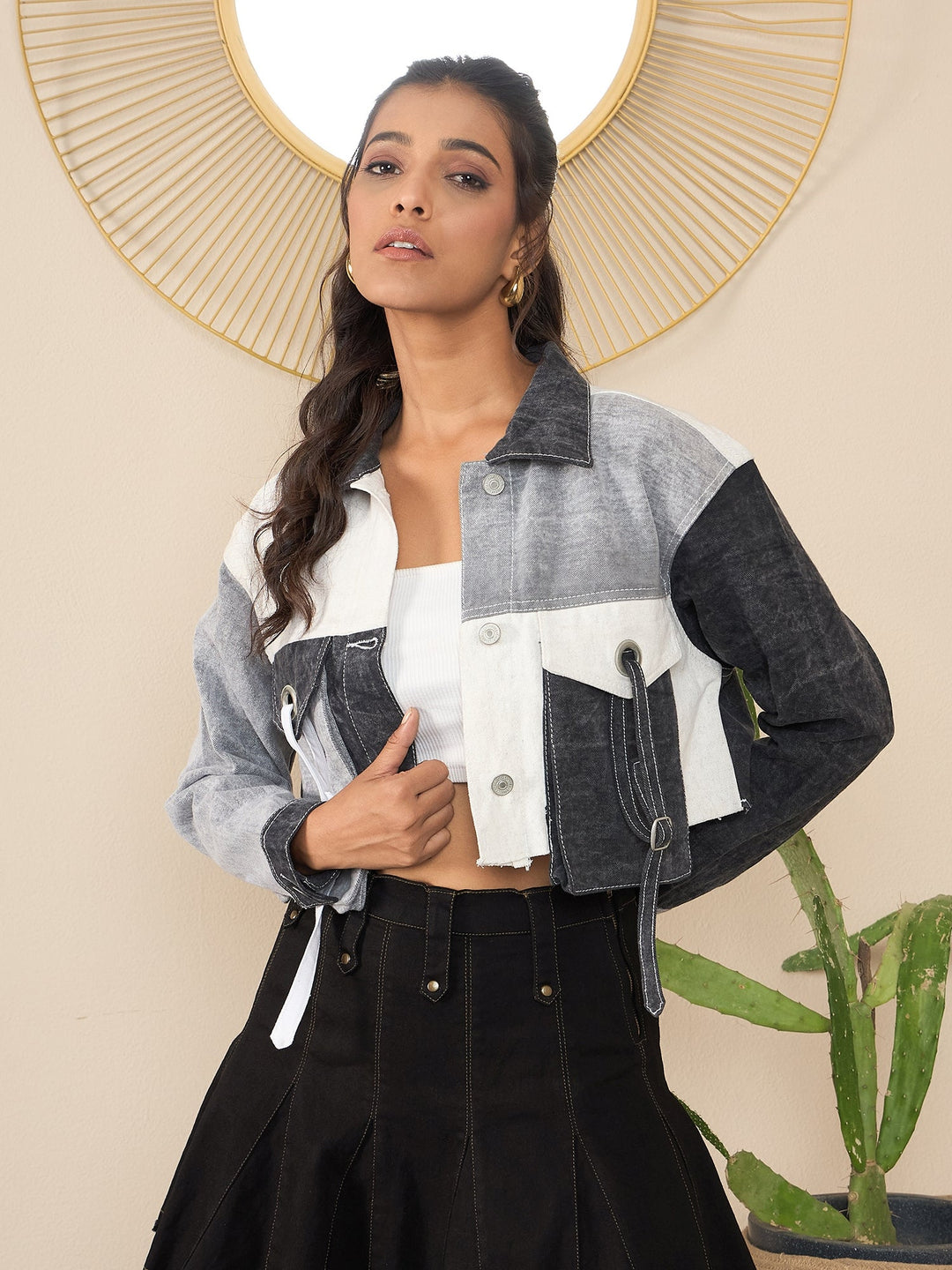 Black-Denim-Color-Blocking-Patchwork-Detail-Crop-Jacket