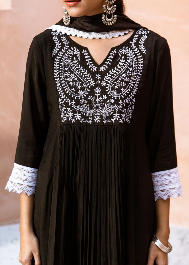 Black-Silk-Embroidered-Anarkali-Set