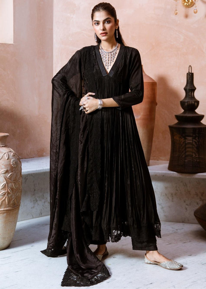 Black-Silk-Lace-Detailed-Collar-Neck-Anarkali-Set