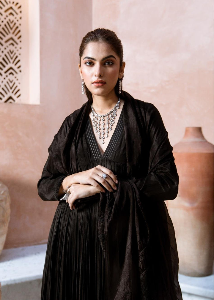 Black-Silk-Lace-Detailed-Collar-Neck-Anarkali-Set