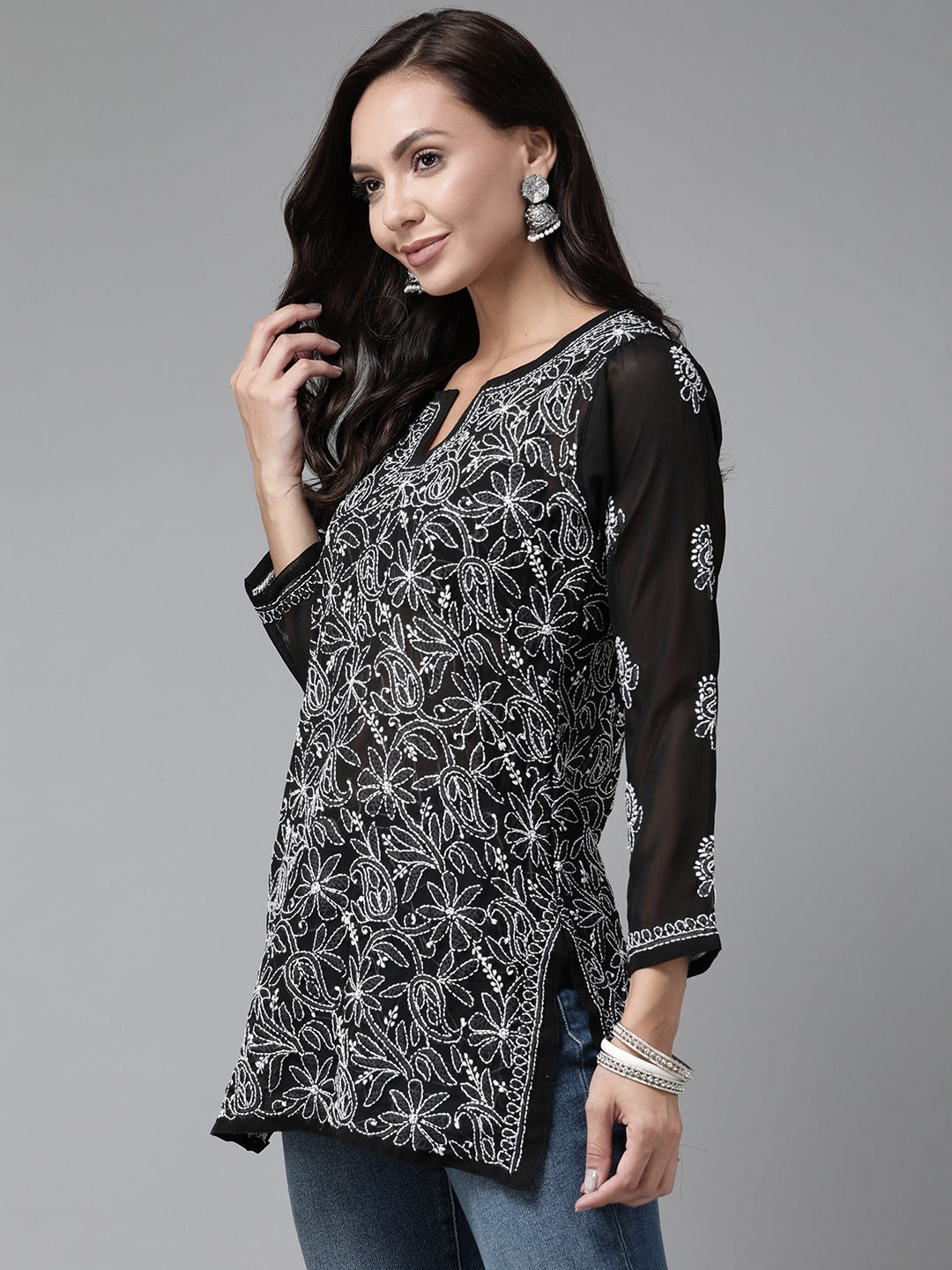 Black-&-White-Poly-Georgette-Embroidered-Chikankari-Kurti