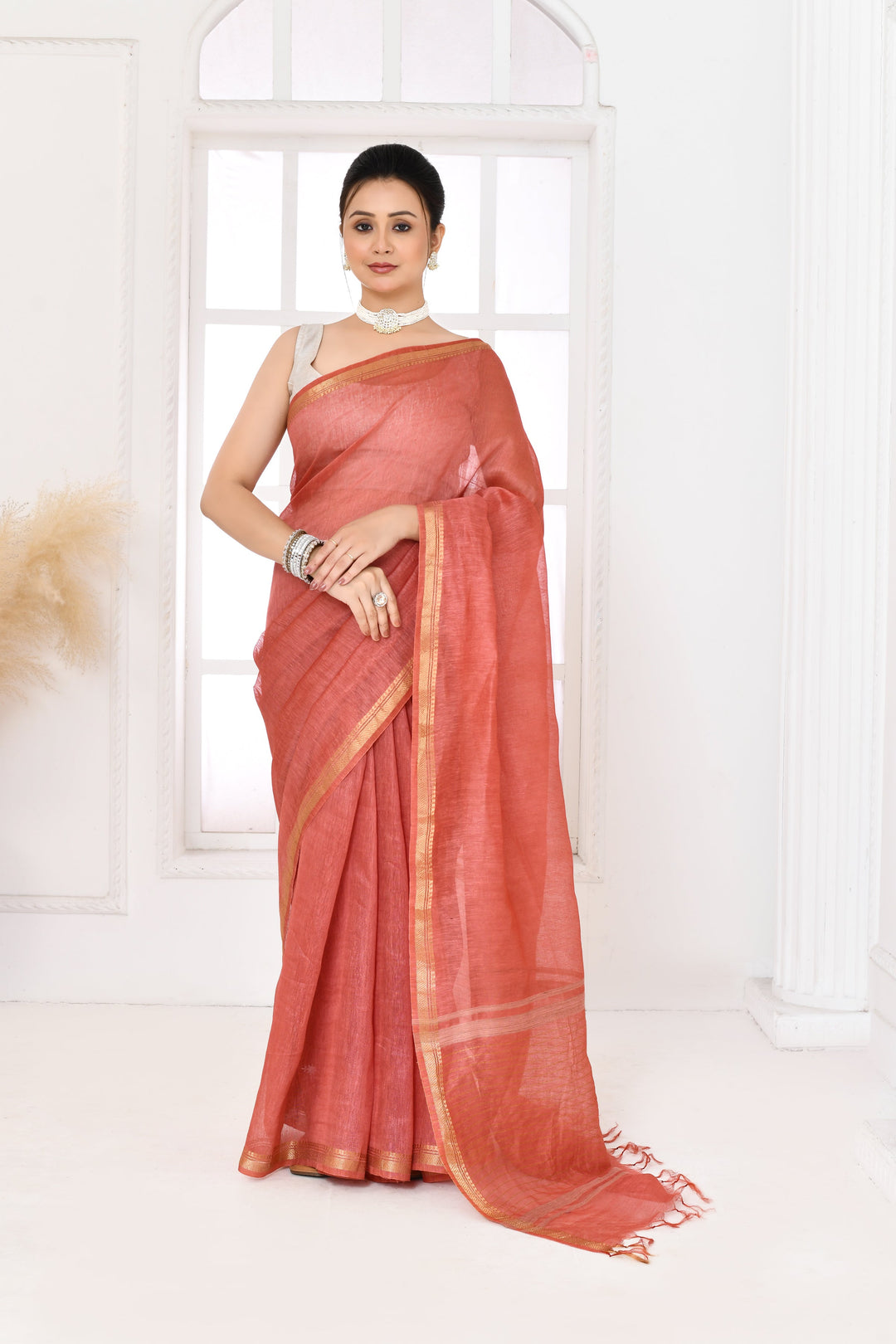 Coral-Pink-Tussar-Linen-Handloom-Saree-With-Embroidered-Blouse