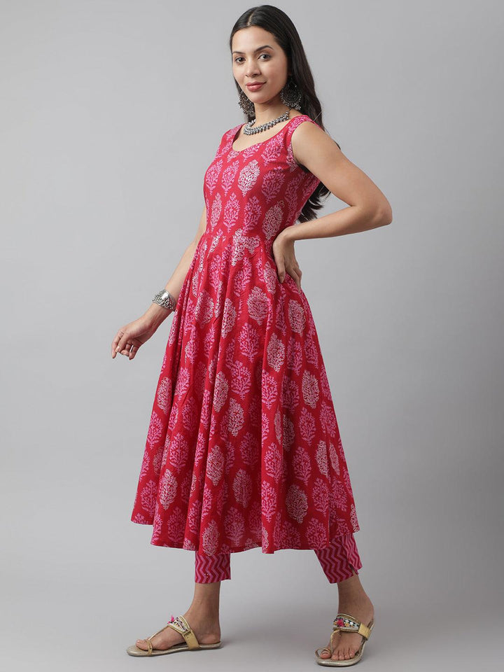 Red-Cotton-Floral-Printed-Straight-3-Piece-Kurta-Set