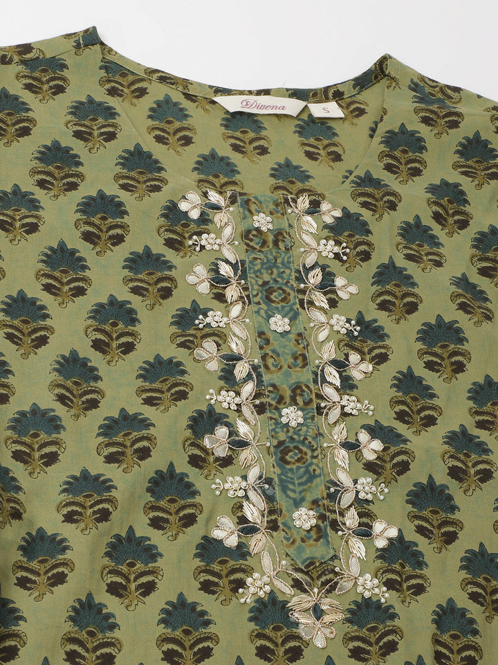 Green-Cotton-Floral-Print-Embroidered-3-Piece-Kurta-Set
