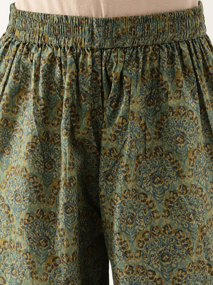Green-Cotton-Floral-Print-Embroidered-3-Piece-Kurta-Set