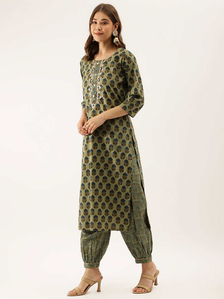 Green-Cotton-Floral-Print-Embroidered-3-Piece-Kurta-Set