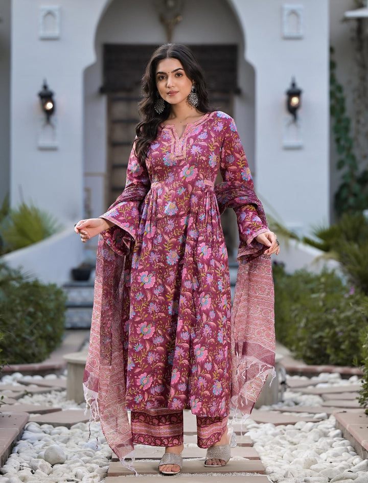 Magenta-Cotton-Hand-Block-Floral-Printed-Kurta-Set