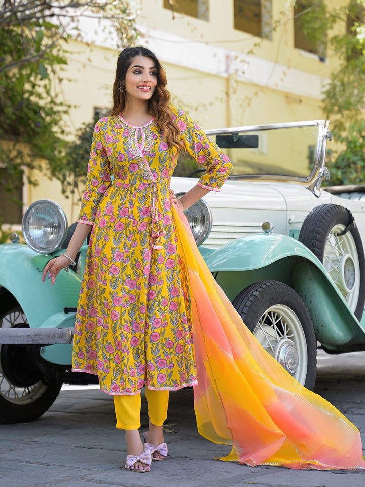 Yellow-Muslin-Floral-Anarkali-Kurta-Set-With-Dupatta