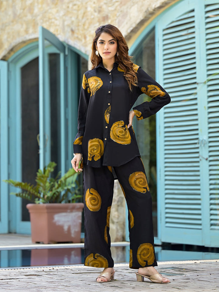 Black-Muslin-Hand-Block-Printed-Co-Ord-Set