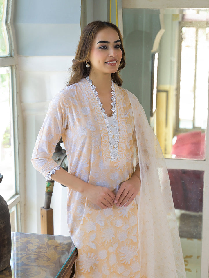 Peach-Cotton-Block-Print-3-Piece-Kurta-Set