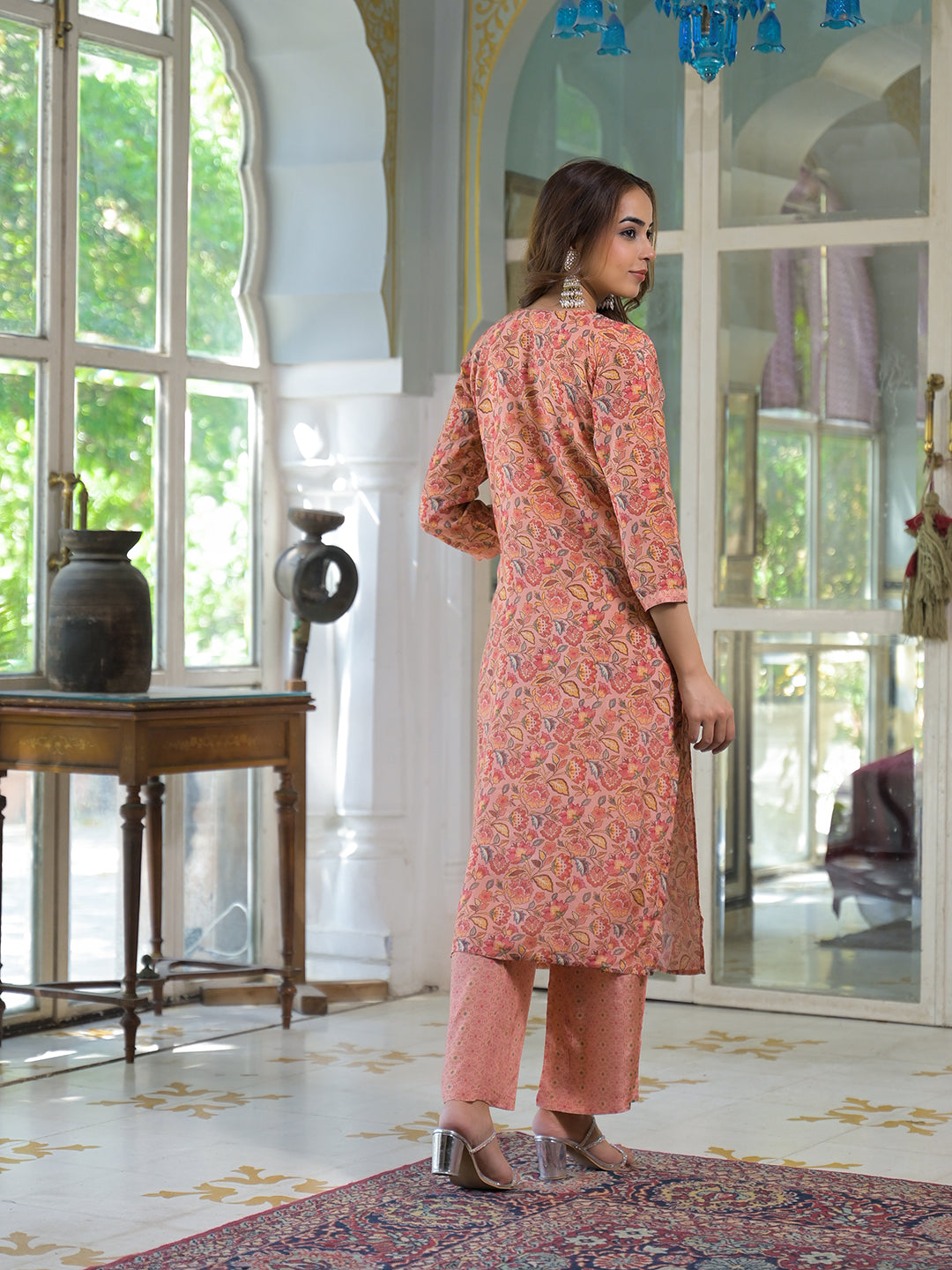 Peach-Muslin-Floral-3-Piece-Kurta-Set