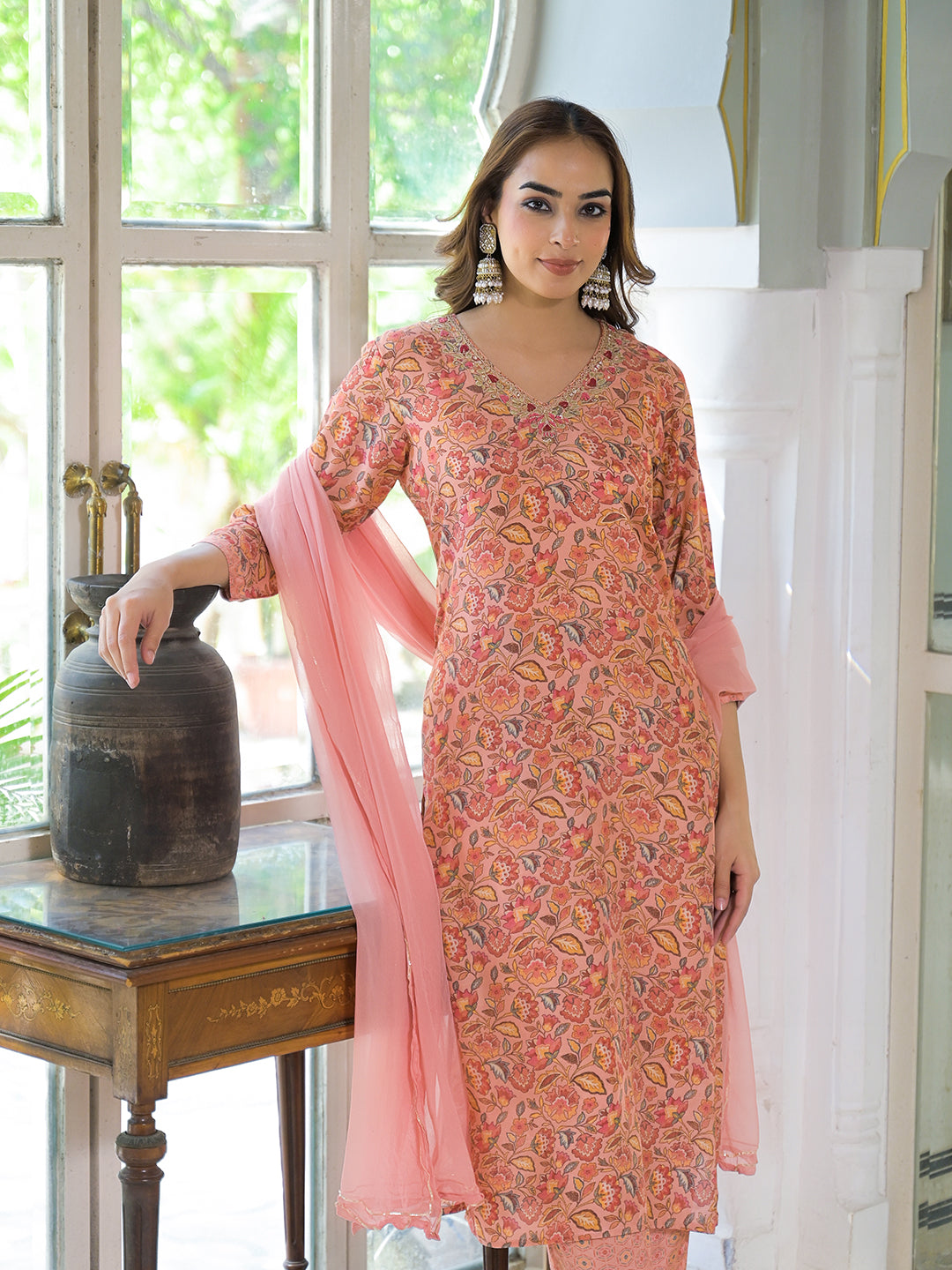 Peach-Muslin-Floral-3-Piece-Kurta-Set