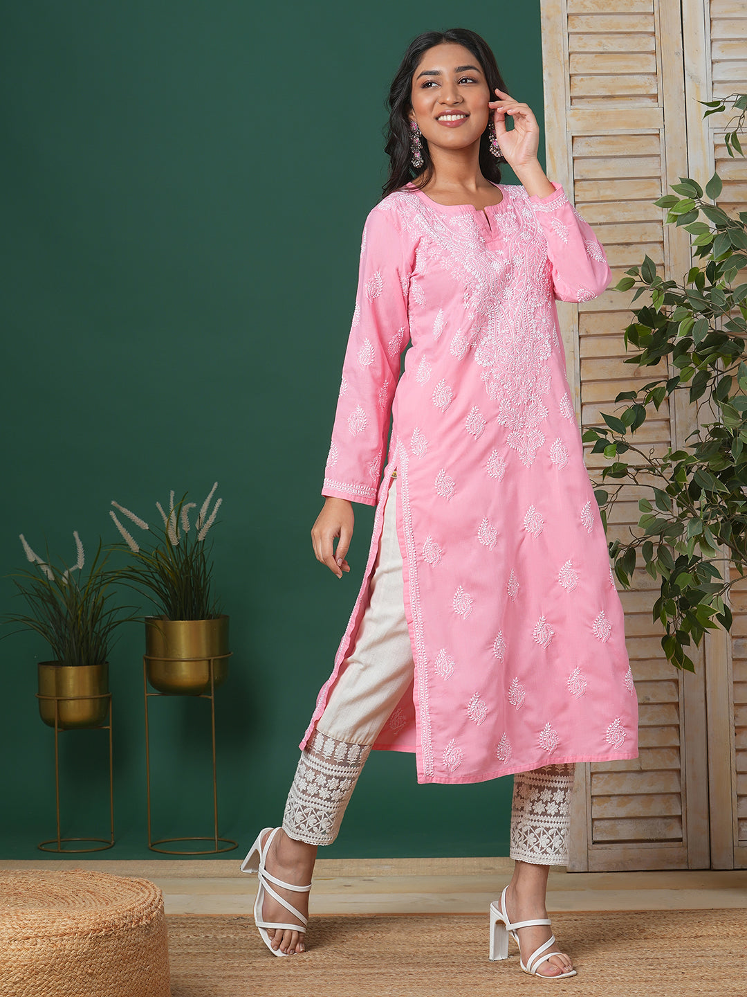 Dark-Peach-Cotton-Embroidered-Chikankari-Kurta