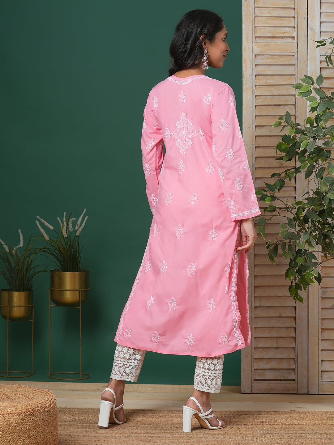 Dark-Peach-Cotton-Embroidered-Chikankari-Kurta