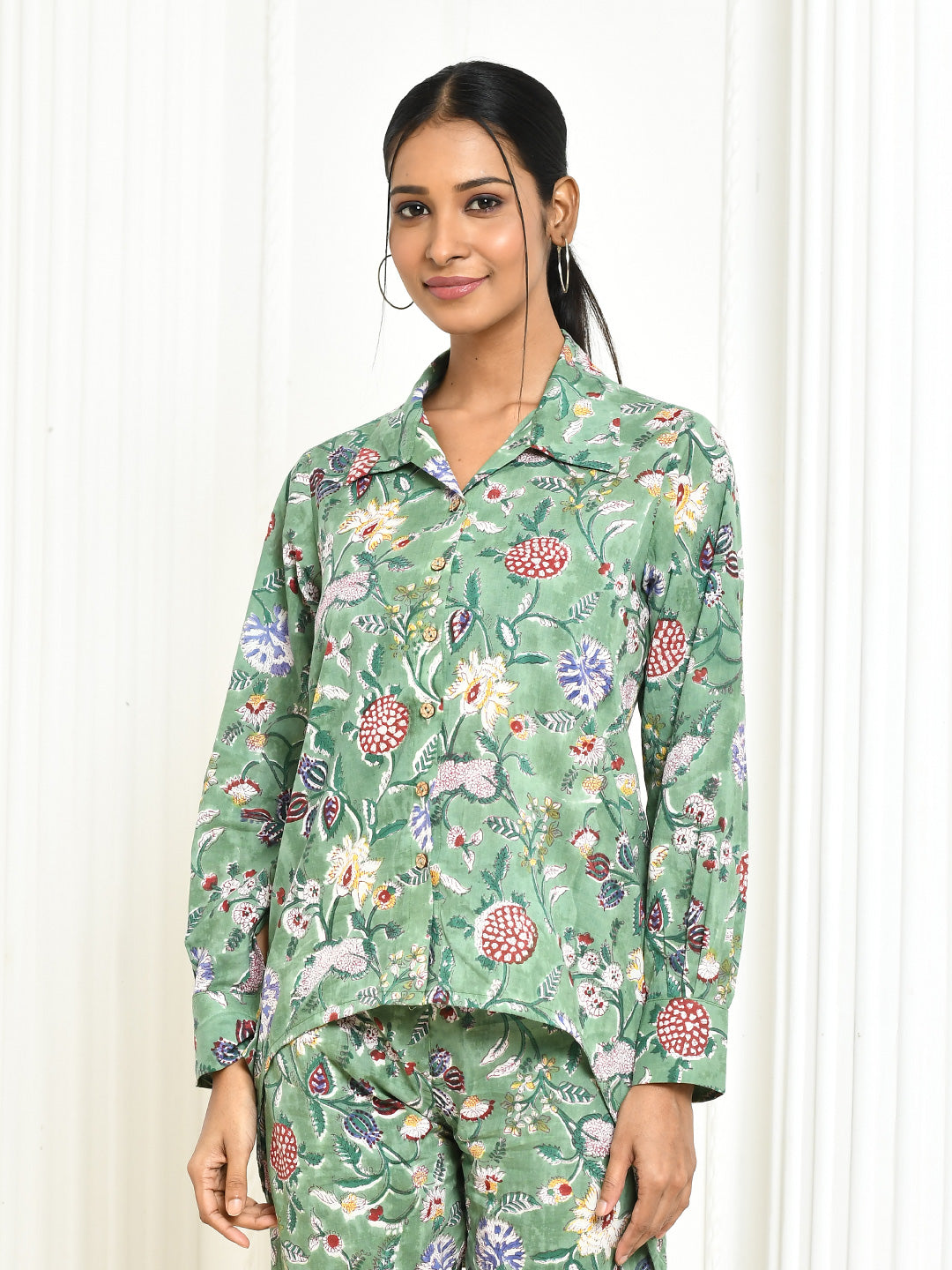 ZERESOUQ-Dhanvi-Green-Cotton-Handprinted-Shirt