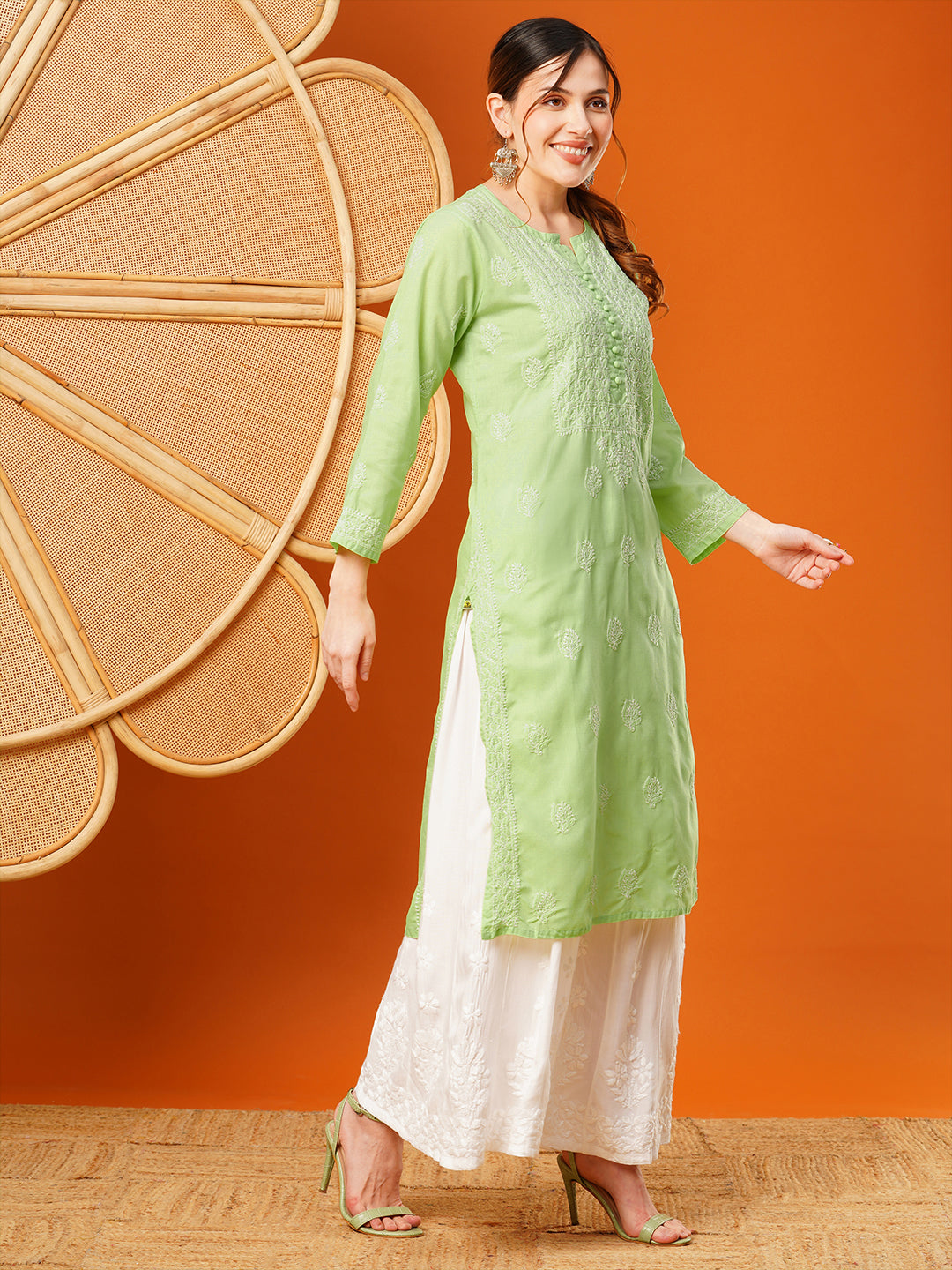 Green-Cotton-Embroidered-Chikankari-Kurta