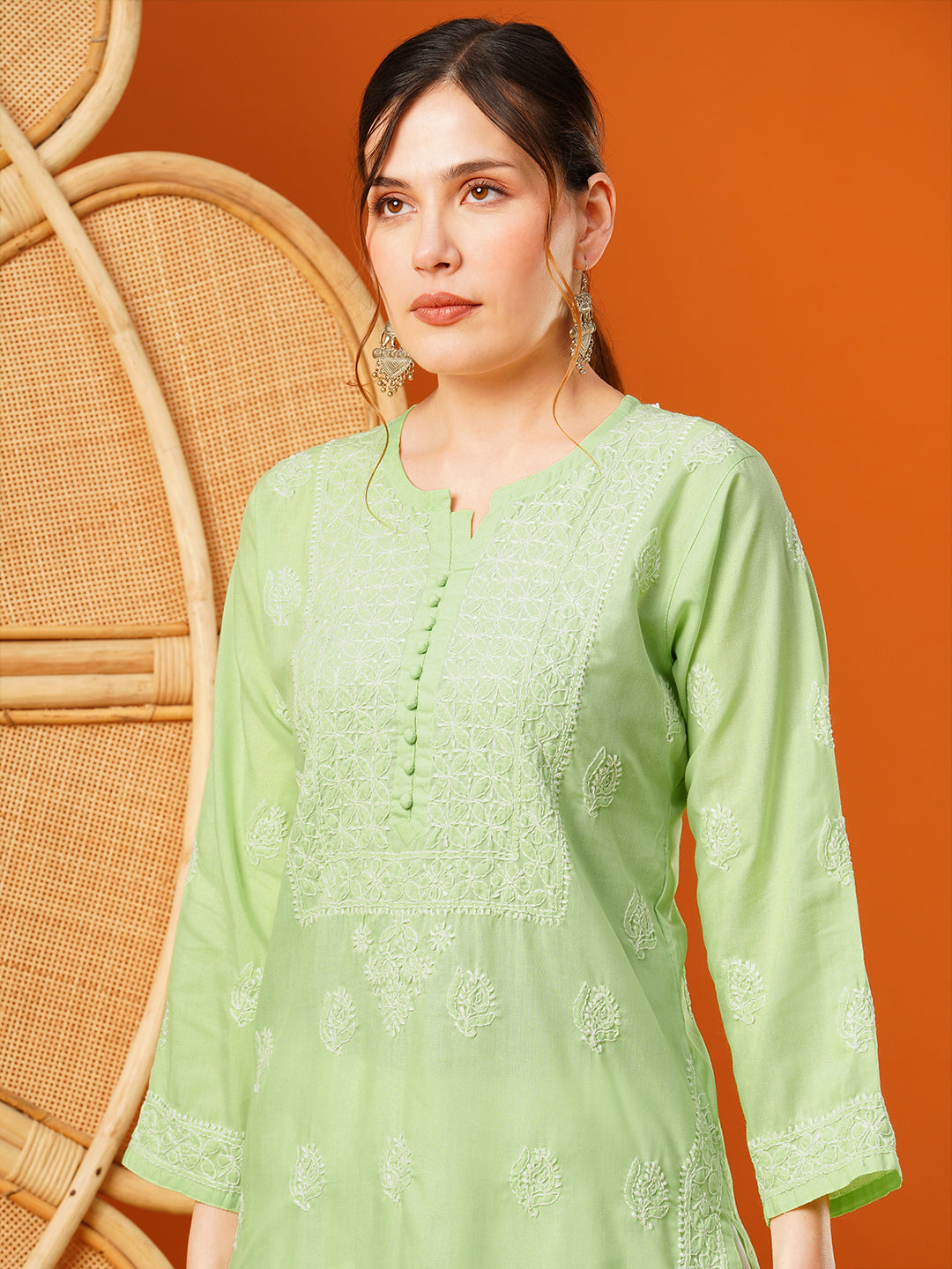 Green-Cotton-Embroidered-Chikankari-Kurta