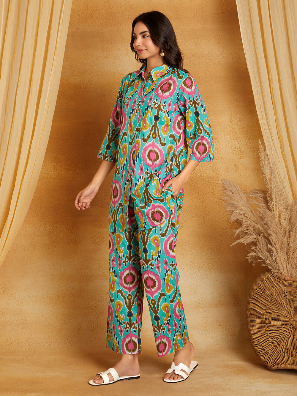 Green with Multicolored Ikkat Print Co-Ord Set (Set of 2)