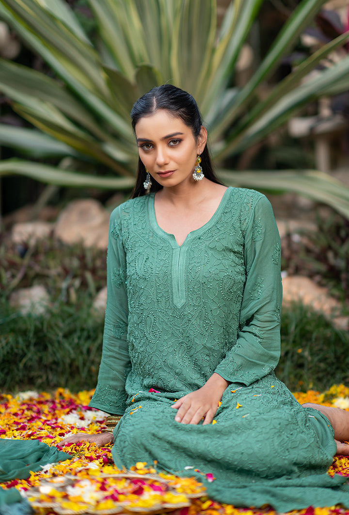 ZERESOUQ-Raina-Green-viscose-chikankari-3-Piece-Kurta-Set