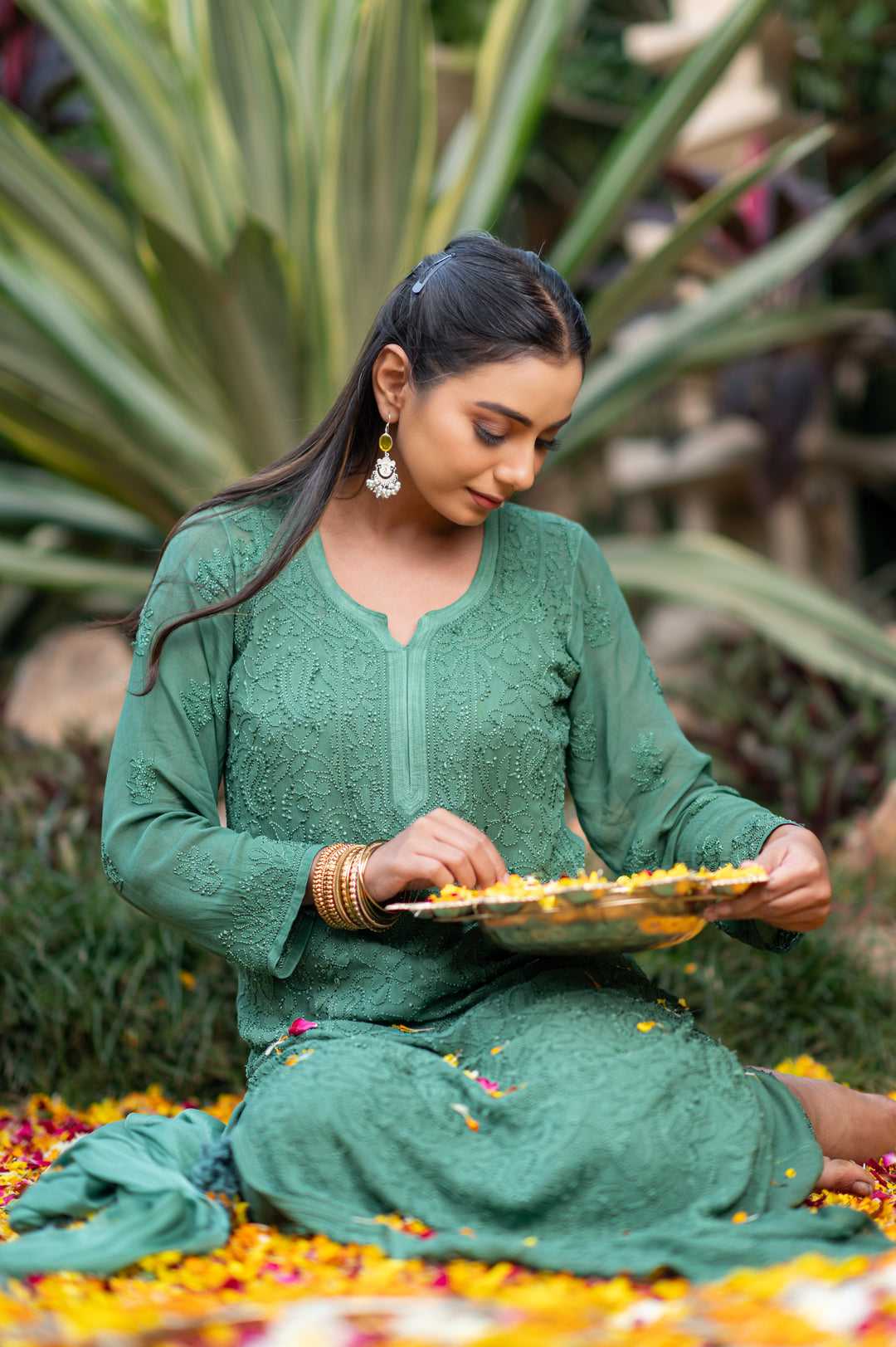 ZERESOUQ-Raina-Green-viscose-chikankari-3-Piece-Kurta-Set