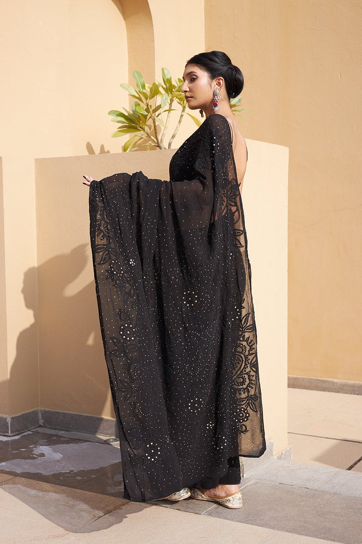 Suhana-Black-Pure-Georgette-Saree