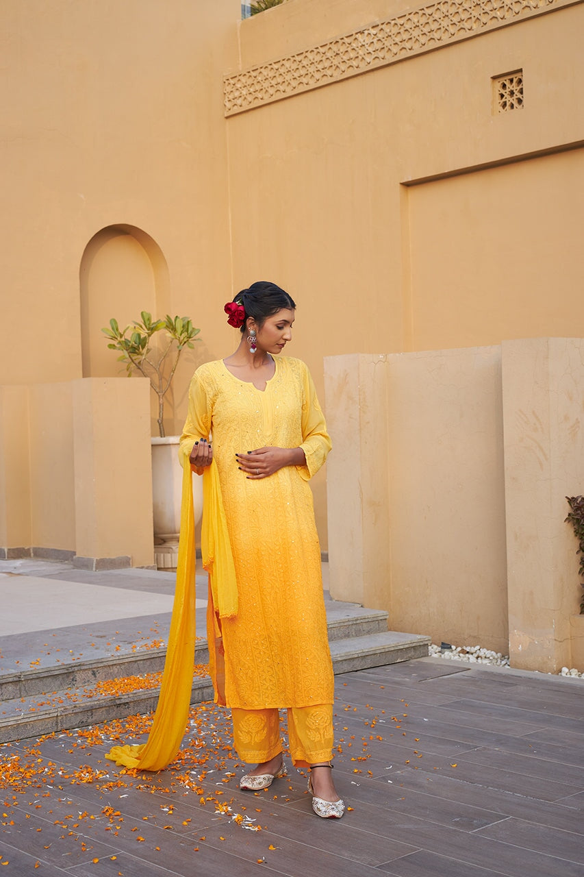 ZERESOUQ-Zuri-Yellow-Georgette-kurta-&-Palazzo-With-Dupatta-&-Inner