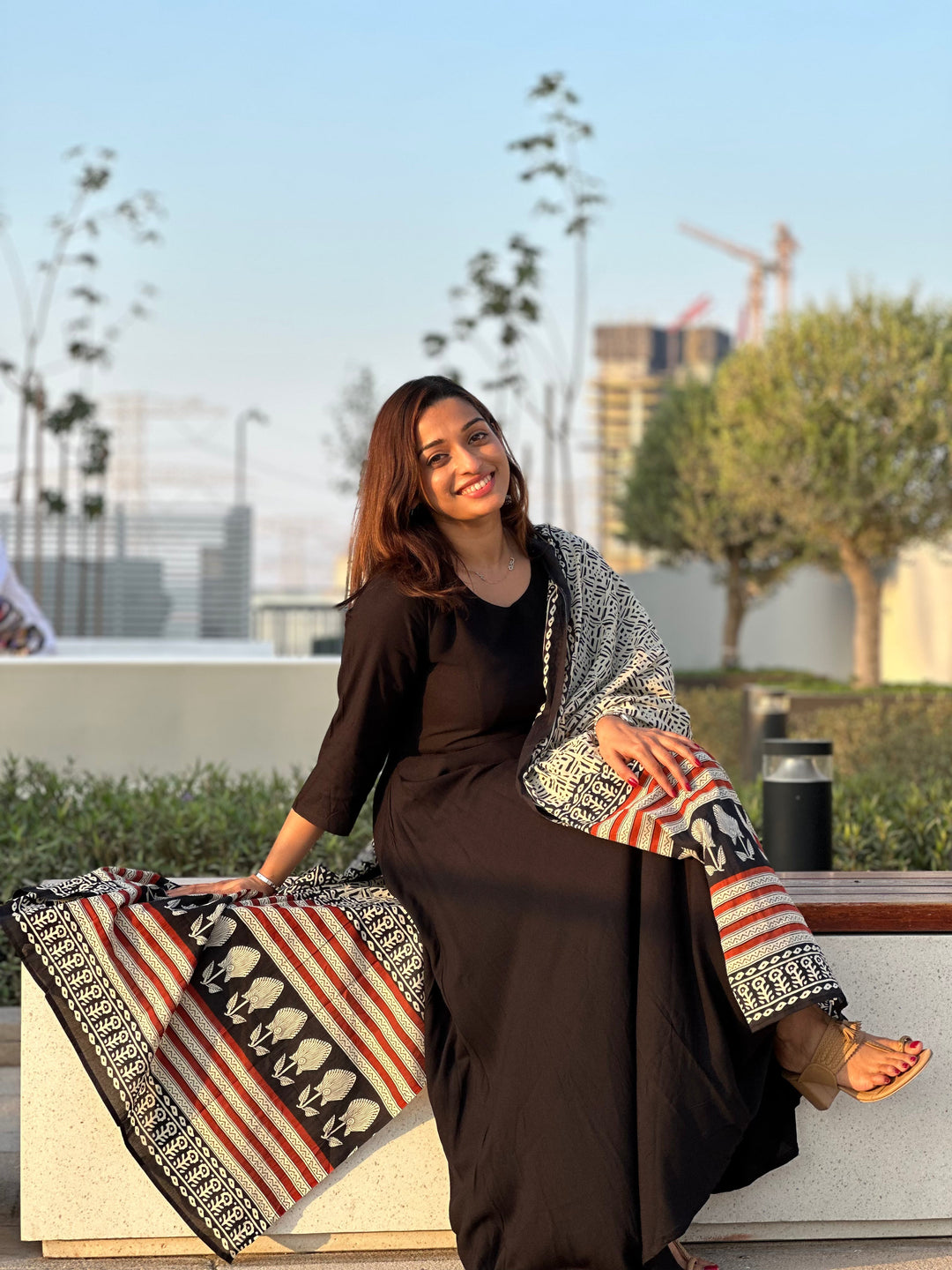 Black-Cotton-Nehrin-Kurta-with-Dupatta