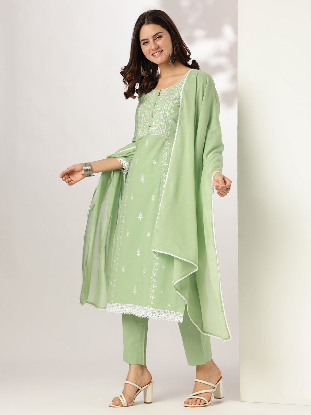 Green-Cotton-Straight-Embroidered-3-Piece-Kurta-Set