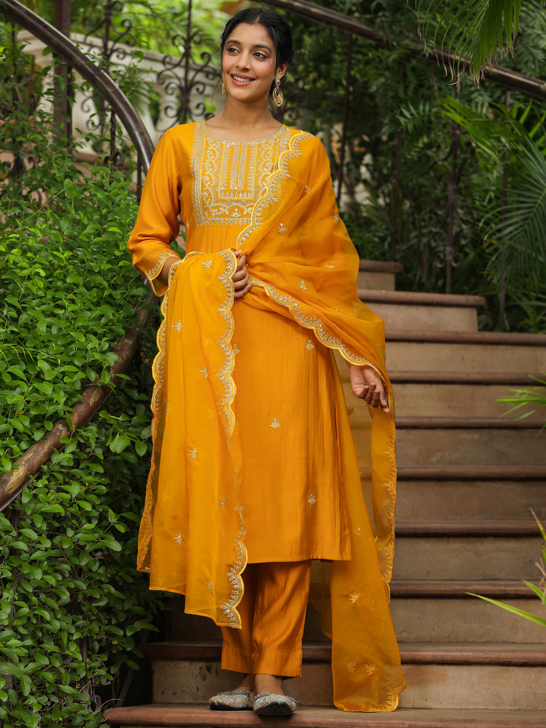 Mustard-Silk-Blend-Straight-Embroidered-3-Piece-Kurta-Set