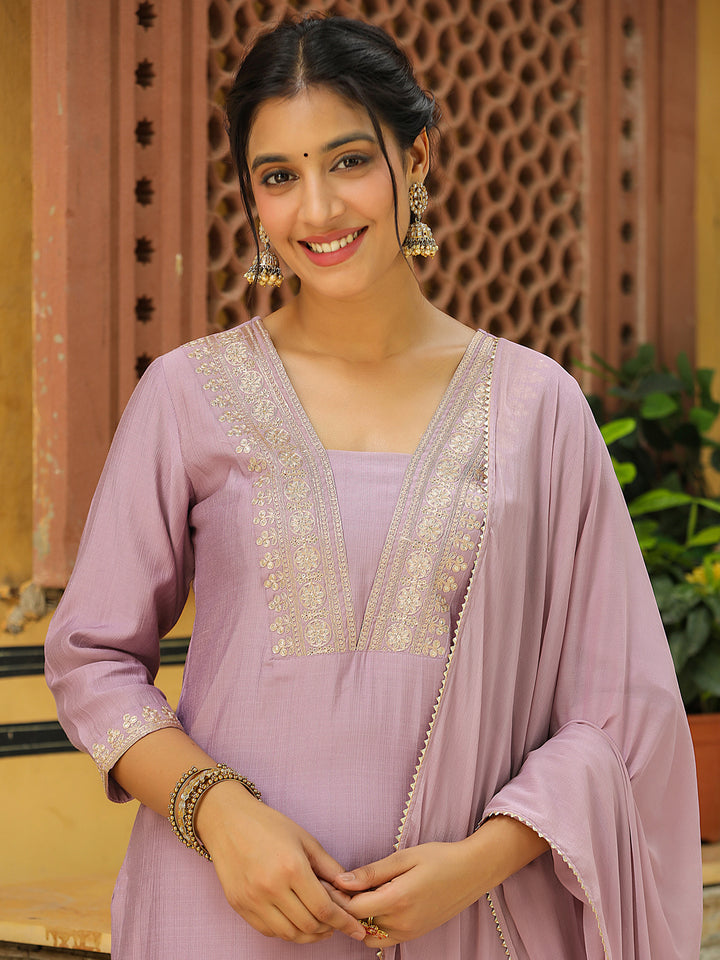 Lavender-Silk-Blend-Straight-Embroidered-3-Piece-Kurta-Set