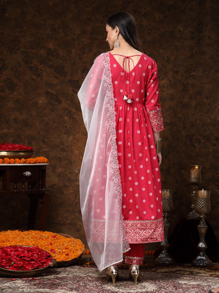 Pink-Cotton-Heavy-Embroidered-3-Piece-Kurta-Set