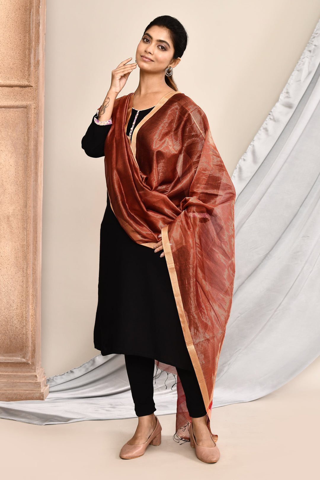 ZERESOUQ-Light-Red-Maheshwari-Dupatta