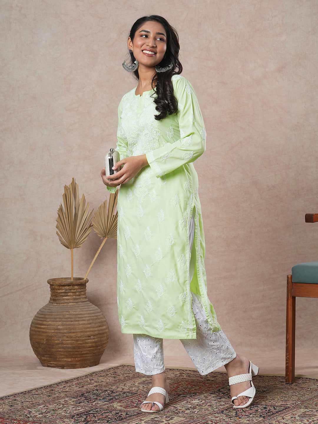 Liril-Green-Cotton-Embroidered-Chikankari-Kurta