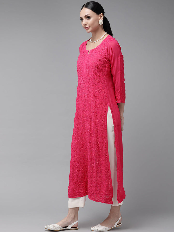 Magenta-Viscose-Georgette-Embroidered-Chikankari-Kurta