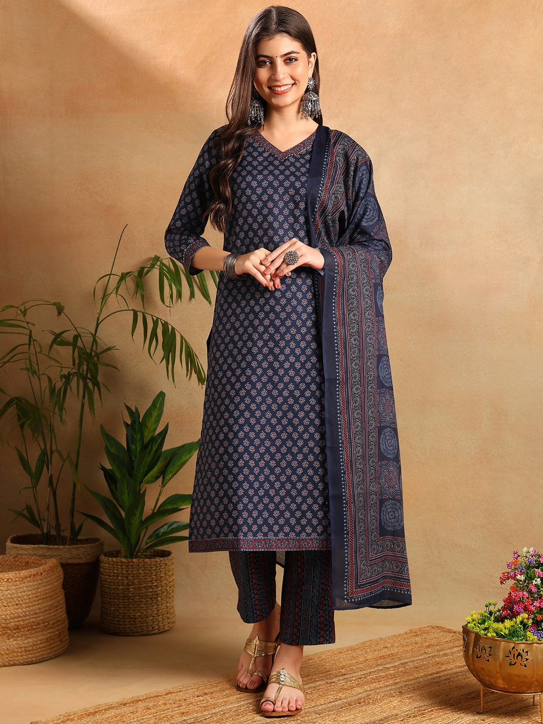 ZERESOUQ-Navy-Blue-Poly-Rayon-Ajrakh-Print-Straight-3-Piece-Kurta-Set