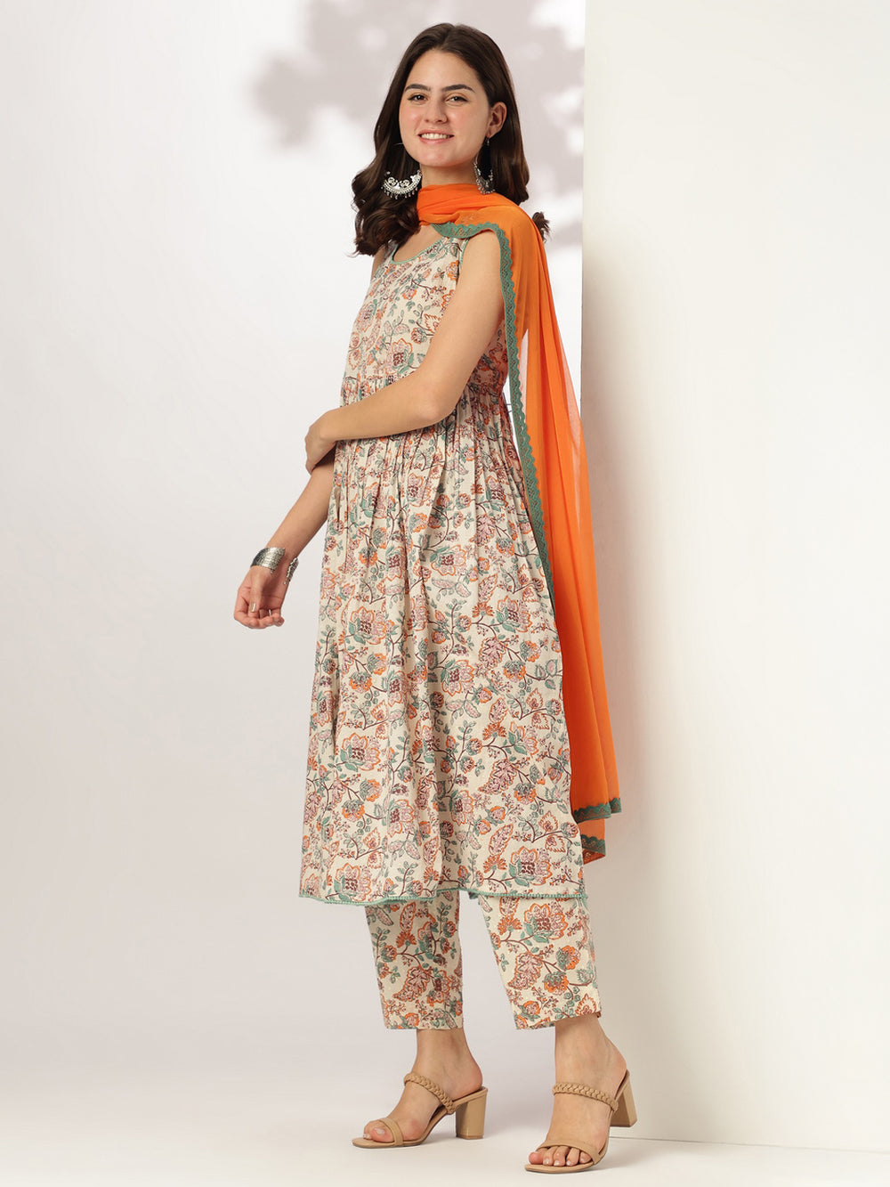 Off-White-Cotton-A-Line-Floral-Printed-3-Piece-Kurta-Set