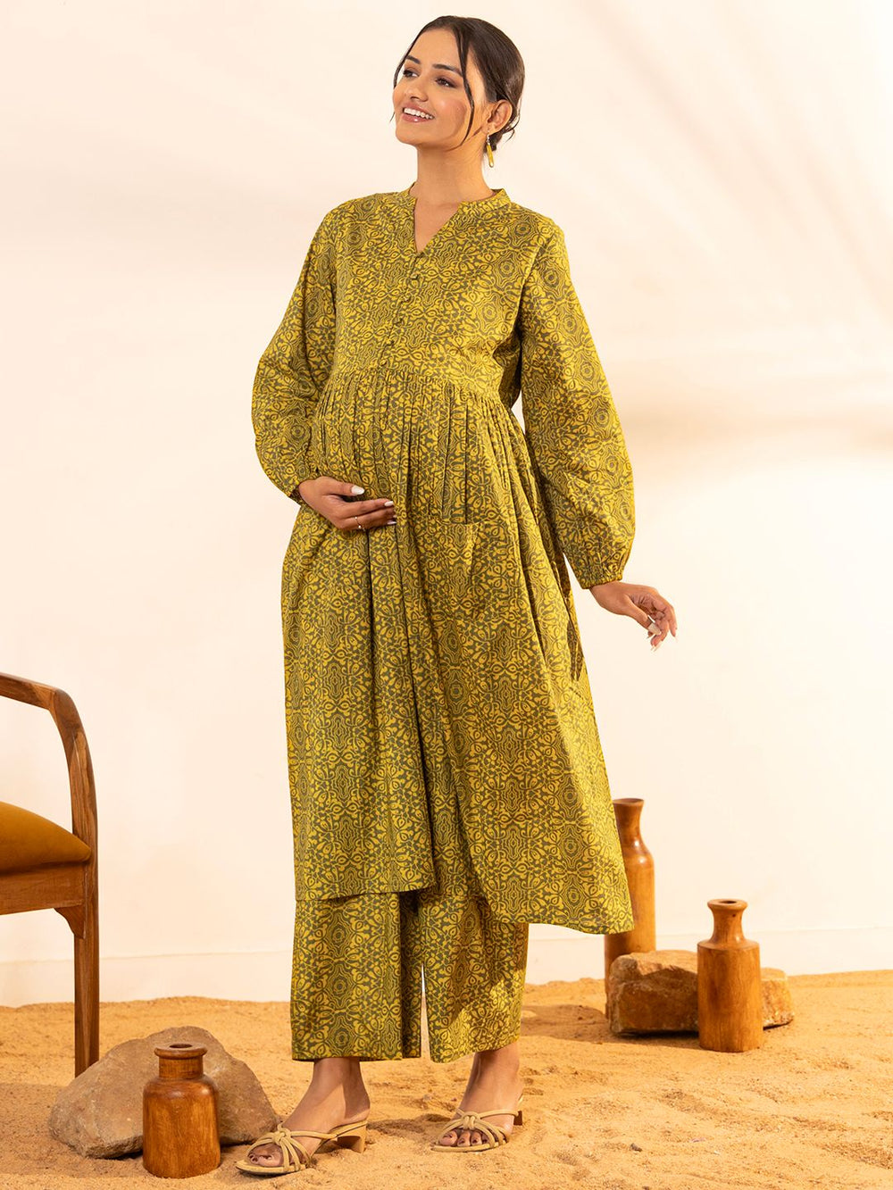 ZERESOUQ-Olive-Green-Cotton-Printed-Gathered-2-Piece-Kurta-Set