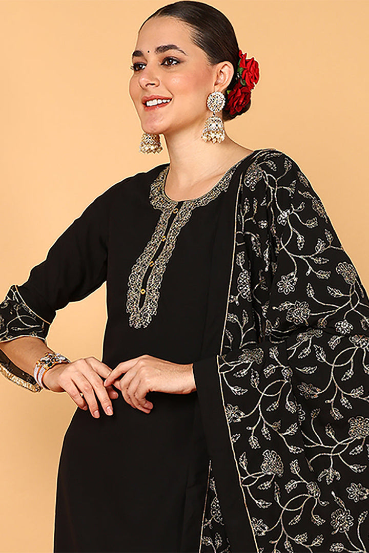 ZERESOUQ-Black-Poly-Georgette-Solid-Embroidered-3-Piece-Kurta-Set