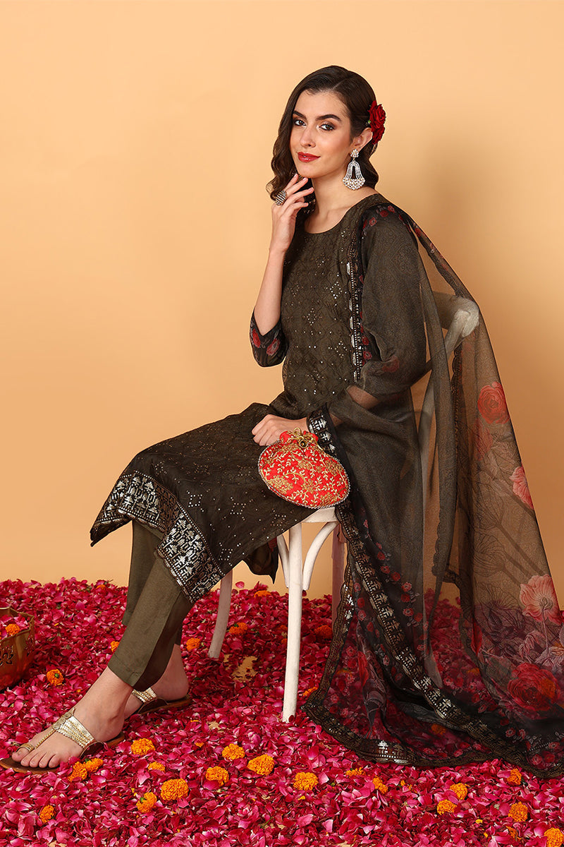 ZERESOUQ-Green-Organza-Floral-Embroidered-Straight-3-Piece-Kurta-Set