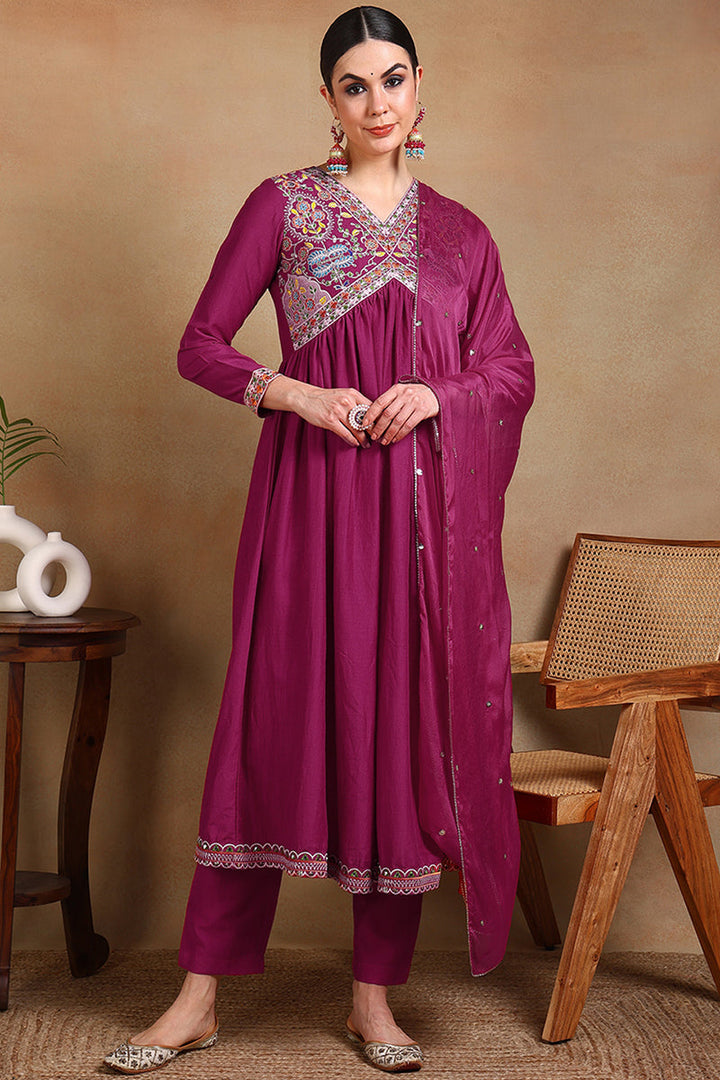 White-Silk-Blend-Embroidered-Straight-3-Piece-Kurta-Set