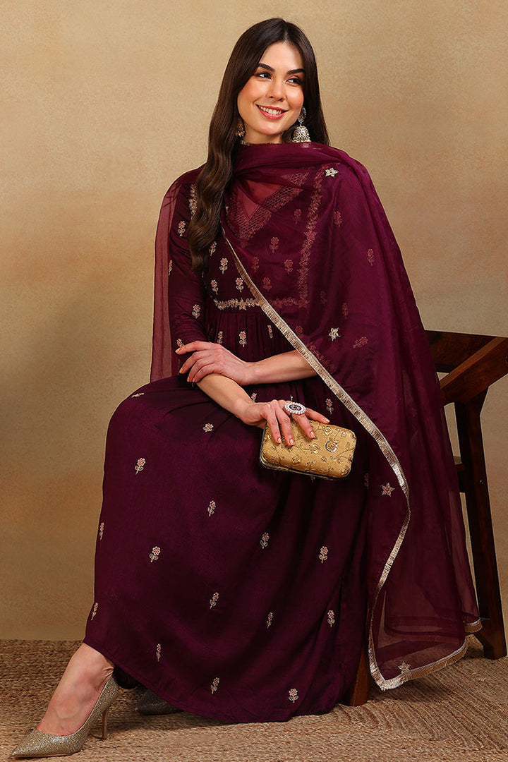 ZERESOUQ-Purple-Silk-Blend-Solid-Embroidered-Flared-3-Piece-Kurta-Set