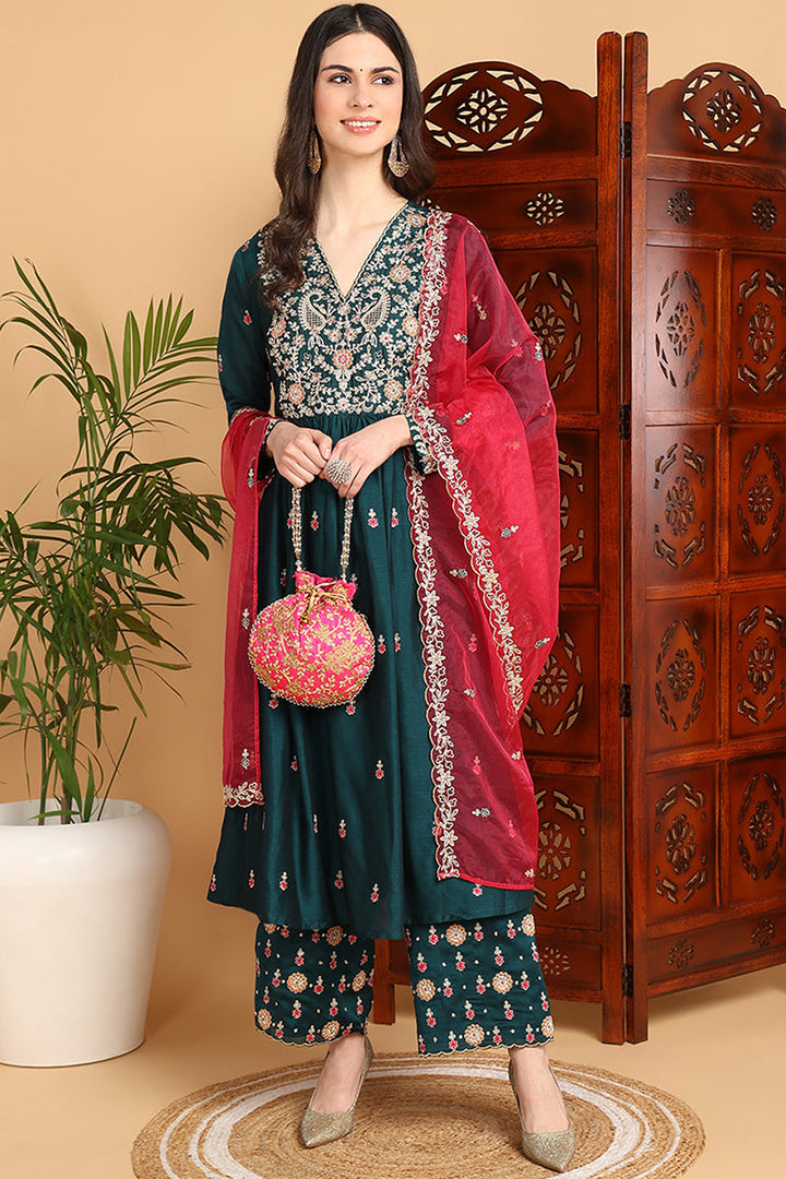Green-Silk-Blend-Solid-Yoke-Design-Flared-Kurta-Set