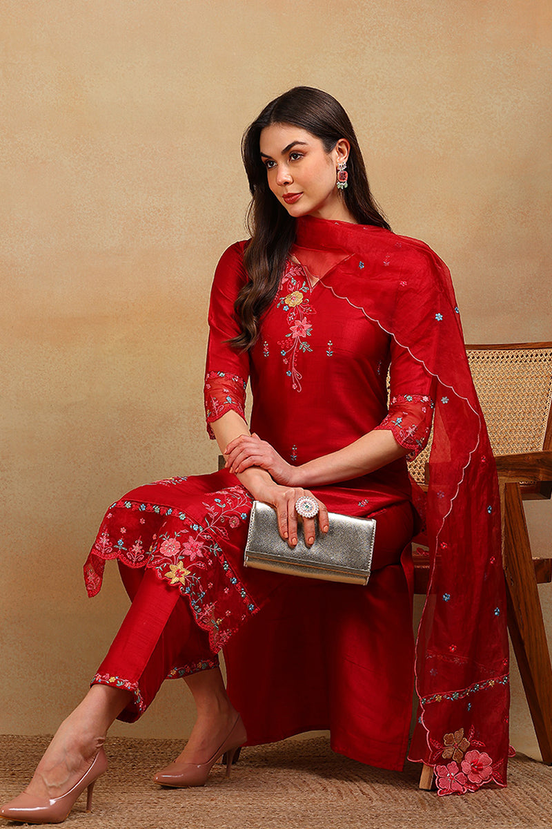 ZERESOUQ-Red-Silk-Blend-Solid-Embroidered-Straight-3-Piece-Kurta-Set